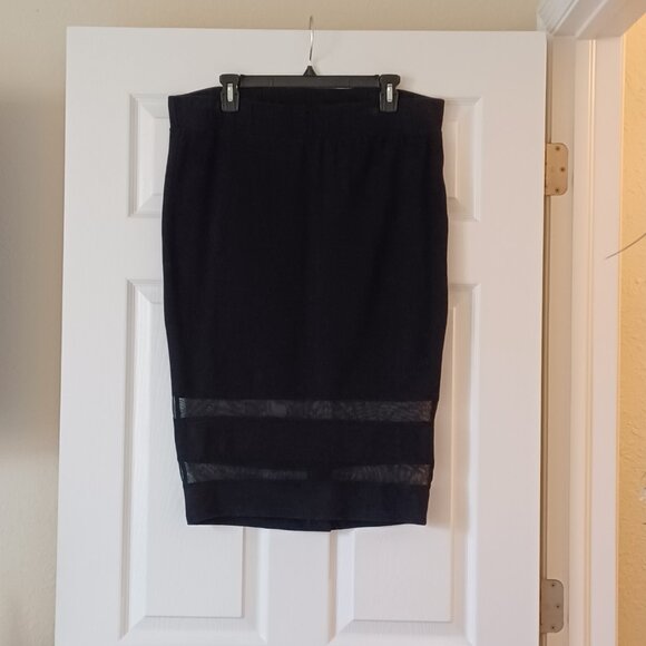 FINAL SALE Torrid Mesh Panel Black Knit Pencil Midi Skirt Size 2 - Picture 3 of 5